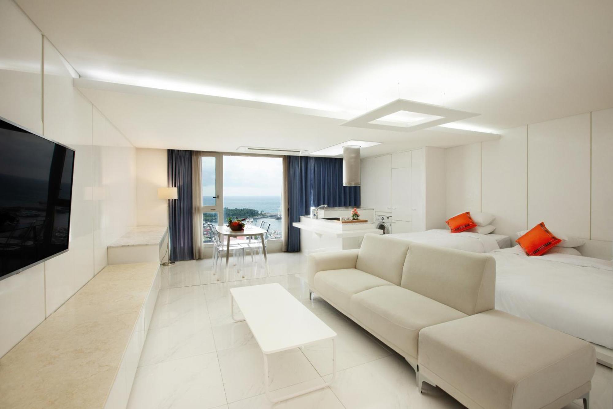 Shin Shin Hotel Jeju Ocean Σεογκουίπο Εξωτερικό φωτογραφία
